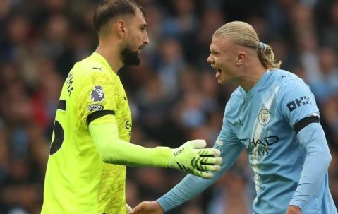 悔不悔？金球奖之夜大巴黎悲喜交加，弃世界最佳门将导致赛季首败