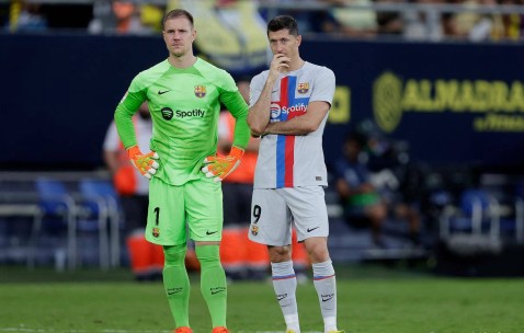 莱万坚守巴萨 西甲球队力争续约两大猛将