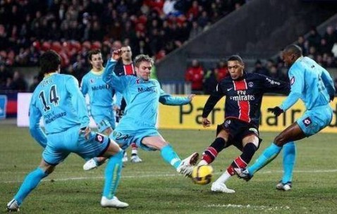 周三029：法甲 巴黎FCVS里昂，专家最新比分预测！