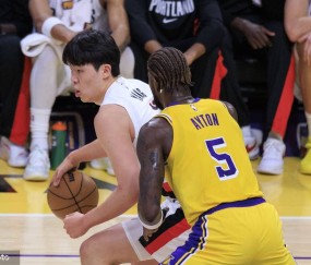 杨瀚森攻防问题集中暴露 生涯G4信任危机已经来了？