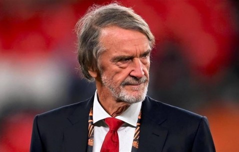 身价暴跌2500万！曼联欲3000万签下德甲抢断王，或遭利物浦截胡