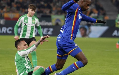 直播：洛塞尔索头球扳平，西甲联赛精彩回顾