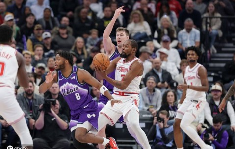 杜兰特空砍32+9马尔卡宁29分 爵士背靠背复仇火箭